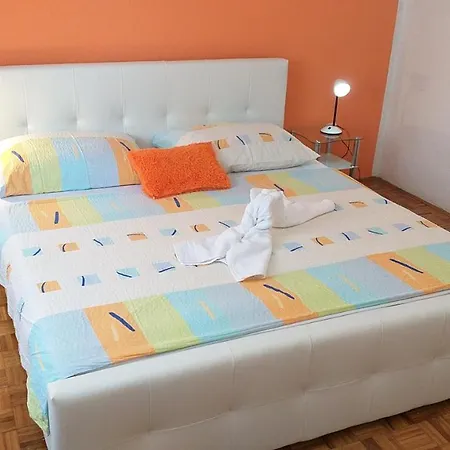 Jan 1 Apartmán Pula