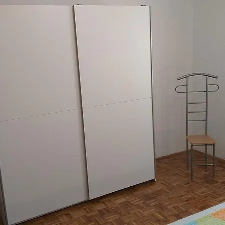 Jan 1 Apartmán
